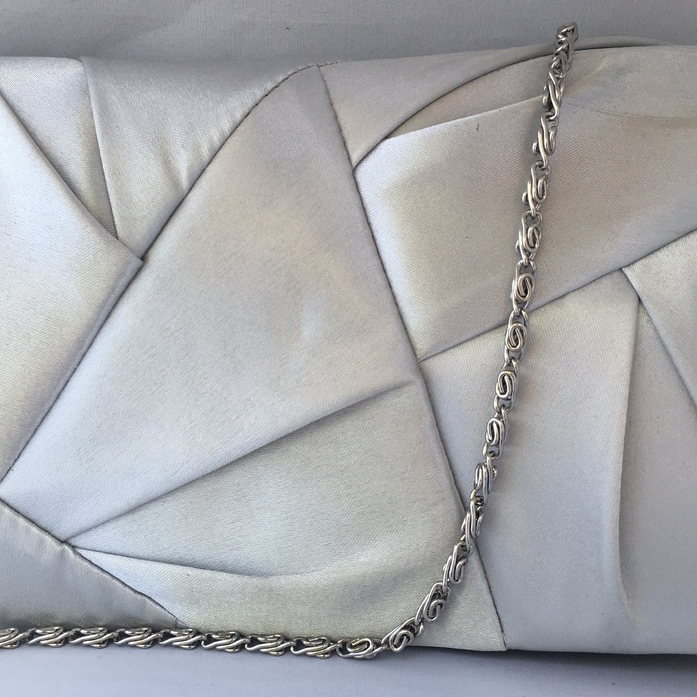 New! Jessica McClintock Clutch - Picture 3 of 7